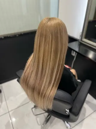 ロング YUDU🍊 germe/ジェルムのヘアスタイル