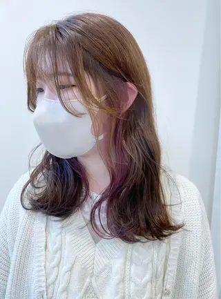 セミロング カラー 小顔レイヤー/ ベージュ🤍Rieのヘアスタイル