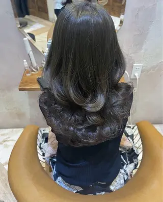 ロング カラー ❤️ブリーチなし💚 ダブルカラー平野実花のヘアスタイル