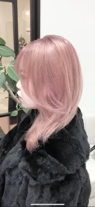 ミディアム カラー LOOP hairのヘアスタイル