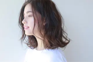 ミディアム カラー パーマ ツヤ髪になりたい方へ 🩷柴田知亜希のヘアスタイル