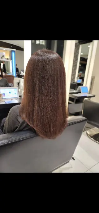 カラー ロング ❇️安達 優心❇️ レイヤー/艶髪特化のヘアスタイル
