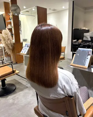 ロング カラー 小木曽 里華のヘアスタイル