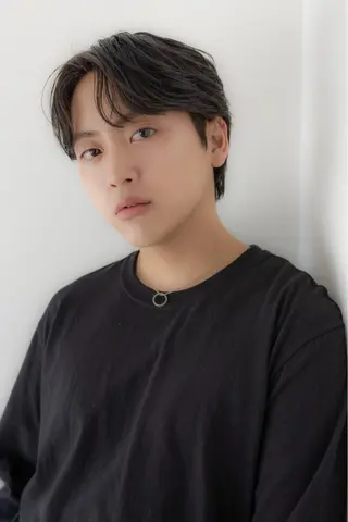 メンズ 🔷メンズフェザー スタイル🔹竹内凌のヘアスタイル