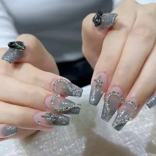 ネイル Queens ゲンのネイルデザイン