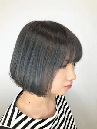 ショート カラー 上田 篤史のヘアスタイル