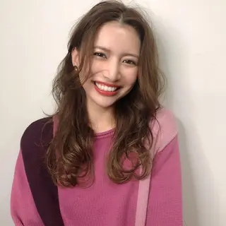 ロング ✨色持ちの良い艶 カラー✨蟹江真世のヘアスタイル