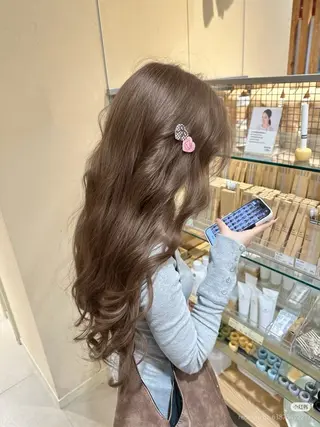 ロング カラー ヘアアレンジ 透明感💕今っぽ似合 わせ𝐍𝐨. 𝟏のヘアスタイル
