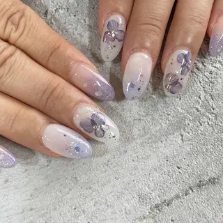 ネイル 東 千夏のネイルデザイン