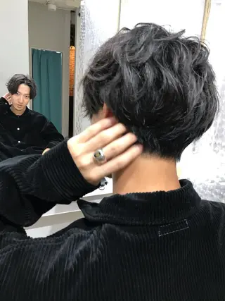 ミディアム パーマ メンズ ニュアンスパーマ/ レイヤー/茶屋町のヘアスタイル