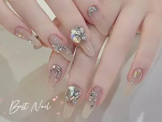 ネイル 前田 芽のネイルデザイン