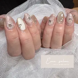 ネイル Ema salon satomiのネイルデザイン