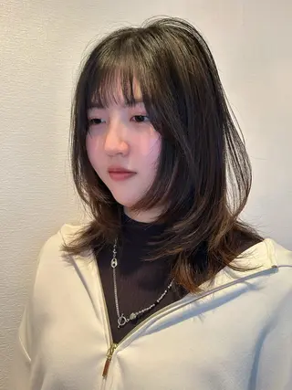 ミディアム 一條 乃亜のヘアスタイル