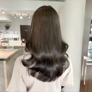 セミロング カラー HINA🫧顔まわり /レイヤーカットのヘアスタイル
