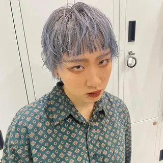ショート カラー ヘアアレンジ 青髪特化🩵 ダブルカラーのヘアスタイル
