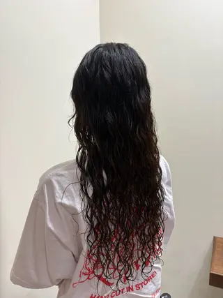 パーマ ミディアムレイヤー/ 艶カラーNorikaのヘアスタイル
