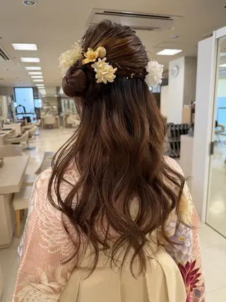 ロング ヘアアレンジ 盛れるレイヤーカット 得意🌹井上美沙のヘアスタイル