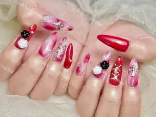 ネイル Momo 🤍のネイルデザイン