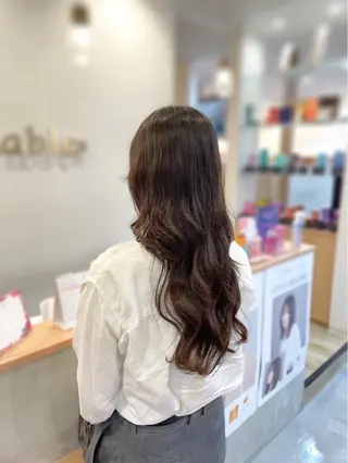 パーマ 星野 美紅のヘアスタイル