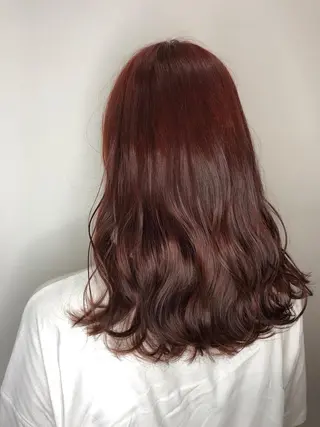 ミディアム カラー NINE+/代表 ブリーチ特化型サロンのヘアスタイル
