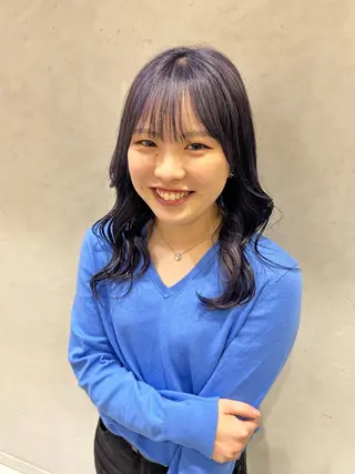 セミロング カラー ヘアアレンジ レイヤー/インナー カラー🦋ルイのヘアスタイル