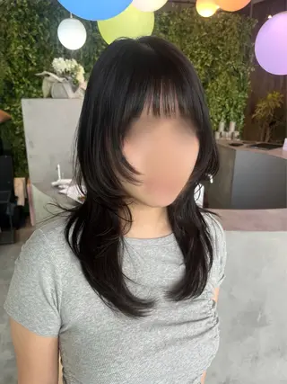 セミロング haruka ♡レイヤー/透明感のヘアスタイル