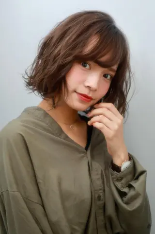 ミディアム カラー パーマ レイヤーカット✂️ 横浜No1♡下鳥翔子のヘアスタイル