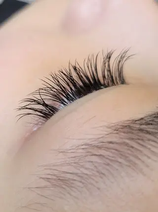 マツエク・マツパ salon de  people のマツエク・マツパデザイン