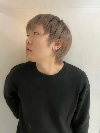 ショート カラー 韓国ボブ/ハッシュ カットKIRAのヘアスタイル