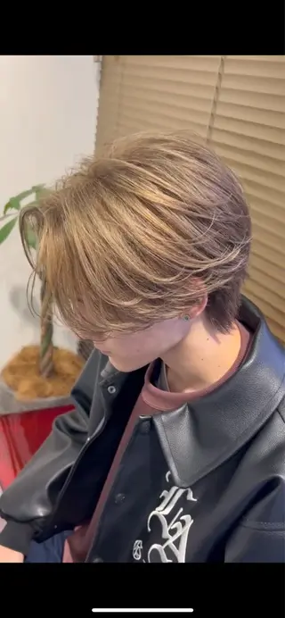 カラー メンズ 佐々木 輝のヘアスタイル