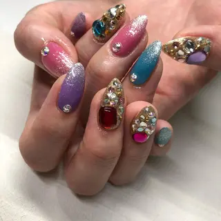 ロング カラー ヘアアレンジ キッズ ネイル マツエク・マツパ 福田 加奈のネイルデザイン