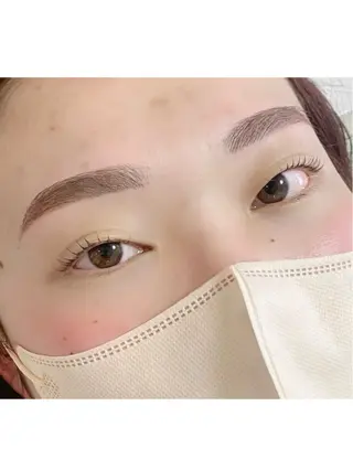 アイブロウ WHITE EYE makiの眉毛・アイブロウイメージ