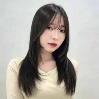 ロング カラー ナガヨ キョウカのヘアスタイル