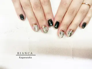 ネイル BIANCA Ouchidaのネイルデザイン