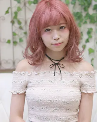 ミディアム 柳澤 興輝のヘアスタイル