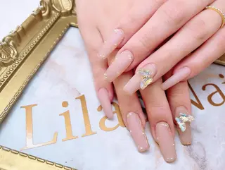 ネイル Lilas Nailのネイルデザイン