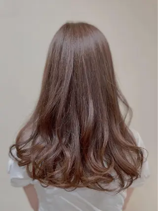 ロング カラー 昼田 羅々のヘアスタイル