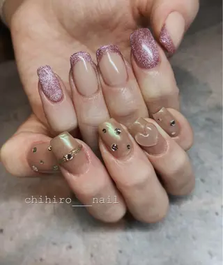 ミディアム カラー ネイル chihiro 小路ネイルのネイルデザイン