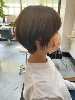 ショート カラー 田中 あやなのヘアスタイル