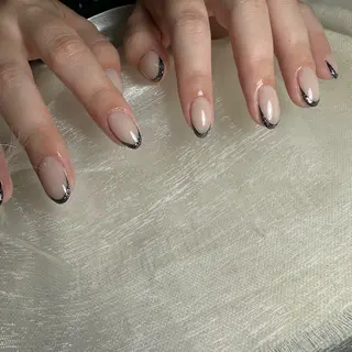 ネイル 里見 麗のネイルデザイン