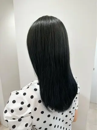 ロング 越後 遥/ 透明感カラー🪞🤍のヘアスタイル