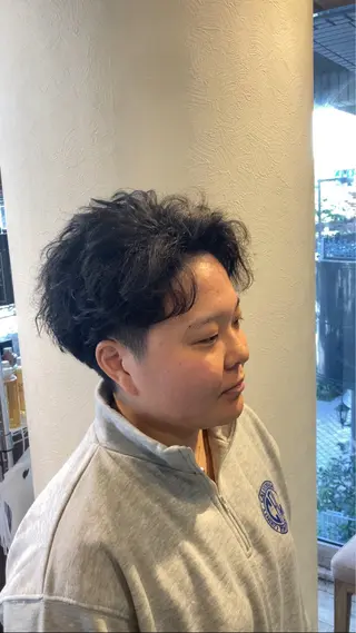 ミディアム パーマ メンズ 💥桜木町メンズ専門 💥ルキのヘアスタイル