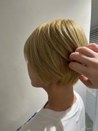 ショート 波多野 芽衣のヘアスタイル