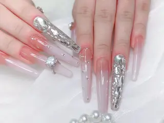 ネイル M🌷nail 長さだし専門店のネイルデザイン