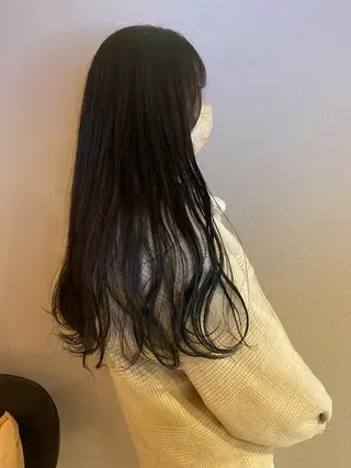 ロング 艶カラー　宮﨑 蒼のヘアスタイル