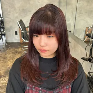 セミロング 松川ヒナ|韓国レイヤ /耳つぼジュエリーのヘアスタイル