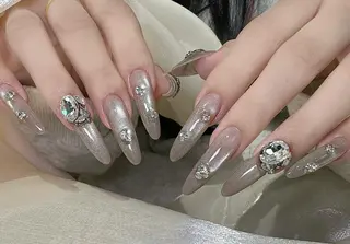 マツエク・マツパ エリ🫧 nail池袋東口のネイルデザイン