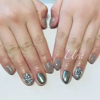 ネイル UrakoNail 《nail》のネイルデザイン
