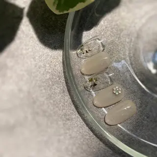 ネイル ネイルアトリエ プラスメリーのネイルデザイン