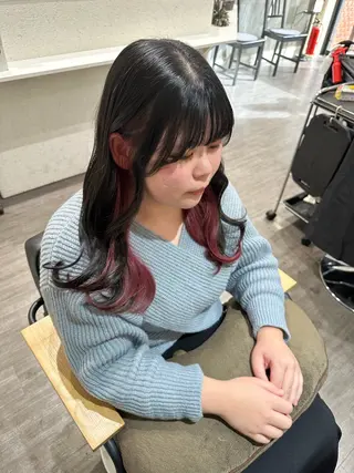 セミロング カラー 艶髪レイヤー上田 紗也🇰🇷💗のヘアスタイル